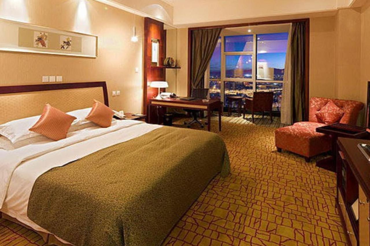 Empark Grand Hotel Kunming Exterior foto
